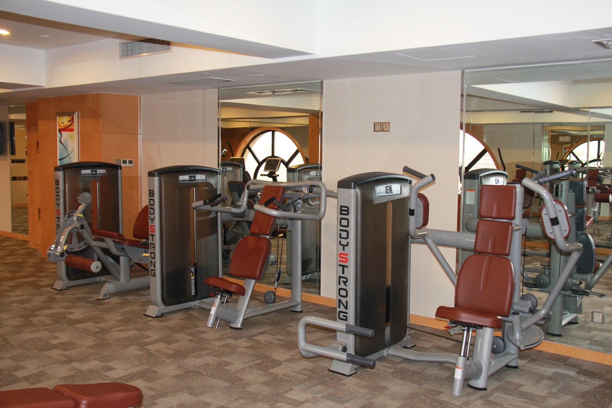 Weifang Ramada Plaza Hotel Екстер'єр фото